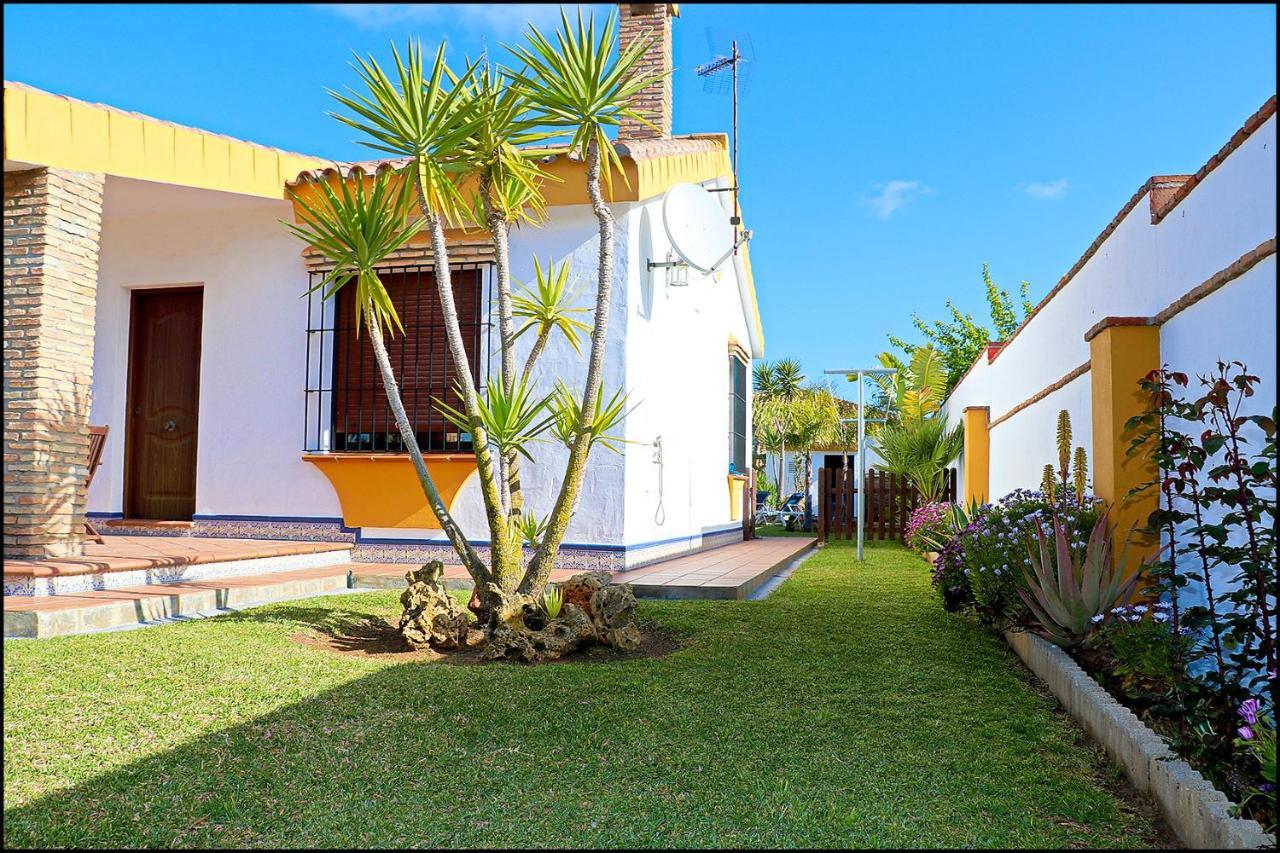 Chalet Con Piscina En Roche Viejo Conil De La Frontera Bagian luar foto